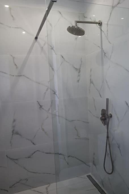 Central, Spacious Studio 5 Min Walk To Acropolis Aten Exteriör bild