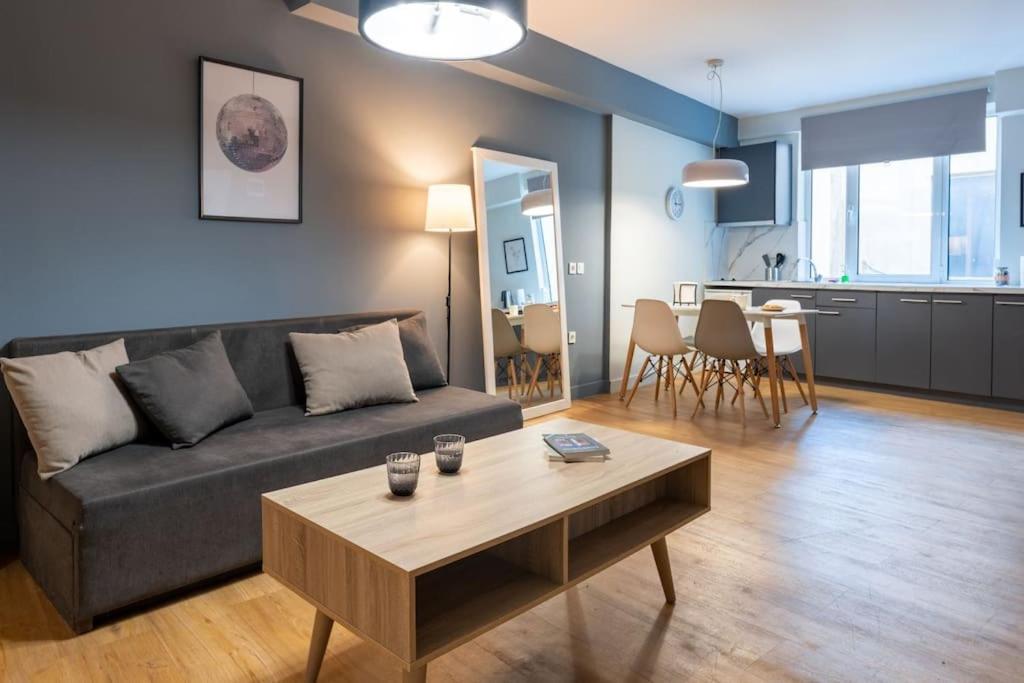 Central, Spacious Studio 5 Min Walk To Acropolis Aten Exteriör bild