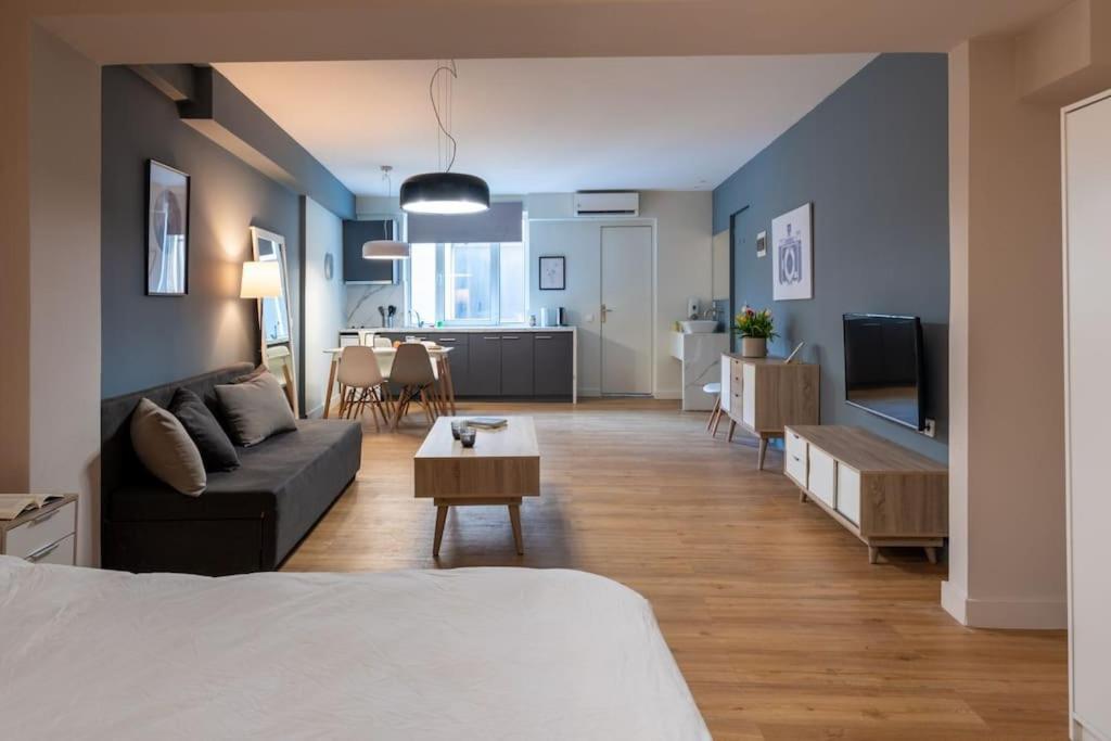Central, Spacious Studio 5 Min Walk To Acropolis Aten Exteriör bild
